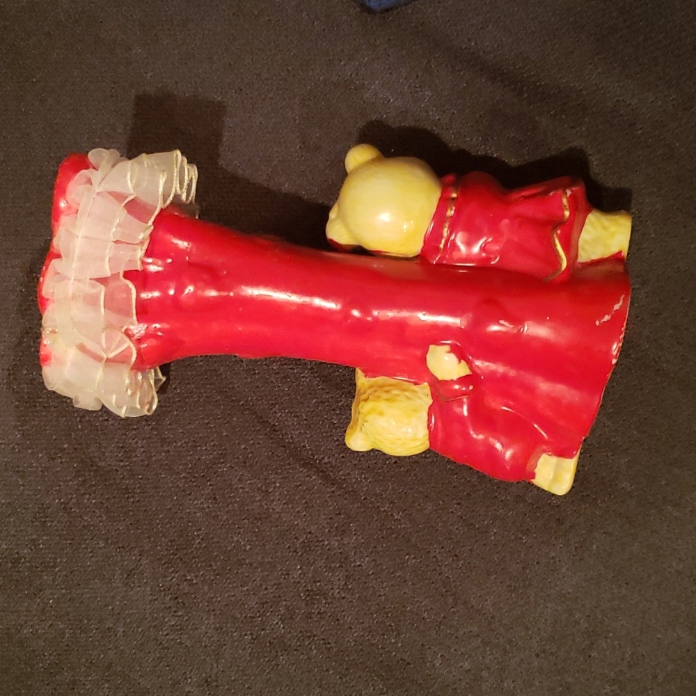 Vase - Picture 2 of 3